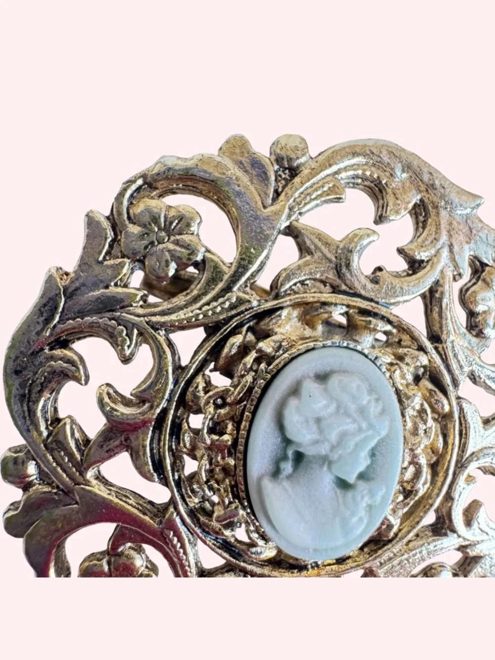 Vintage Resin Cameo Brooch Gold Tone Filigree Lady Portrait Pin Victorian Gift